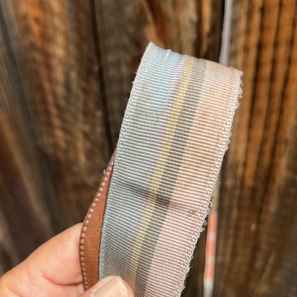 Gucci Multicolor Stripe Canvas and Leather Interlocking G Buckle Belt . Size 36 - Picture 9 of 17